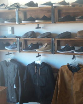 Clothing stand 012